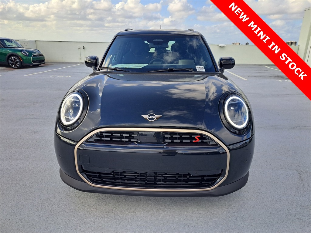 2025 Mini Cooper 4 Door Hardtop Signature photo 8