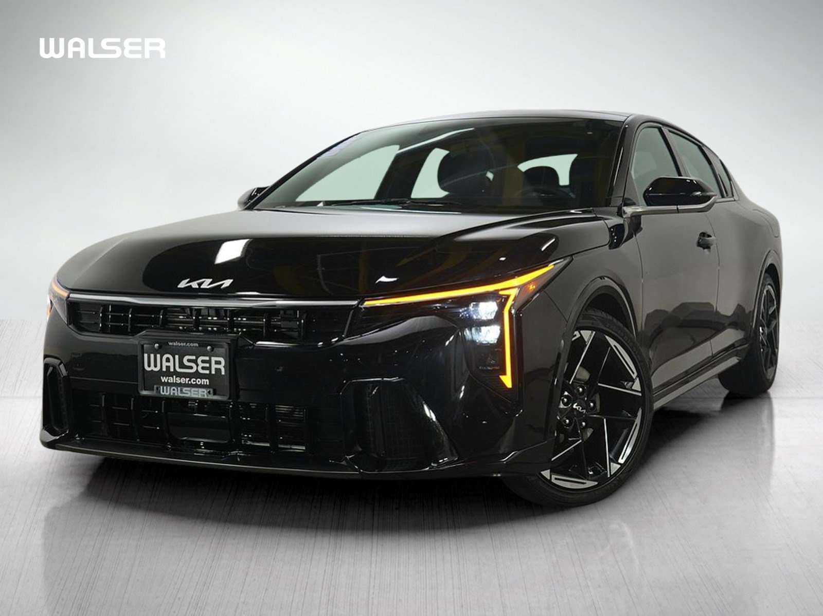 2025 Kia K4 GT-Line's photo