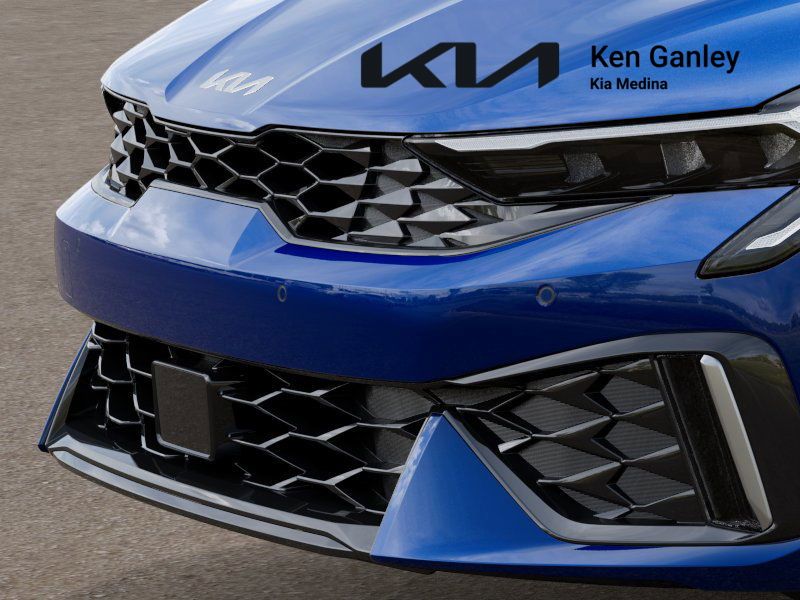 2026 Kia K5 GT-Line photo 10