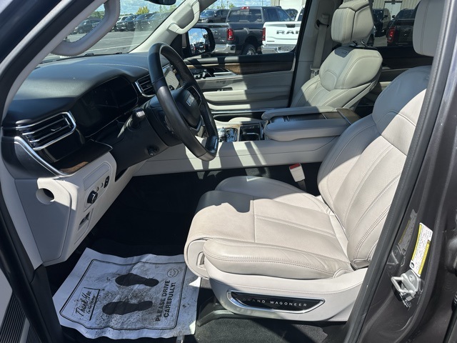 2022 Jeep Grand Wagoneer I photo 12