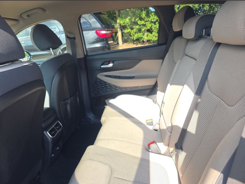 2022 Hyundai Santa Fe SEL photo 24
