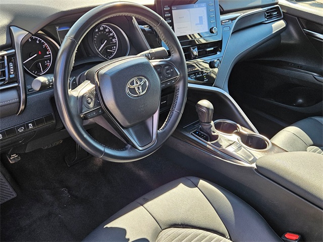 2024 Toyota Camry SE photo 10