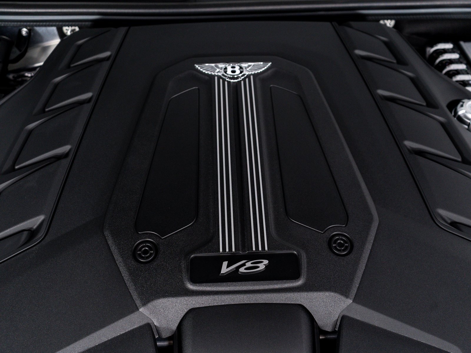 2025 Bentley Bentayga EWB Azure V8 photo 42