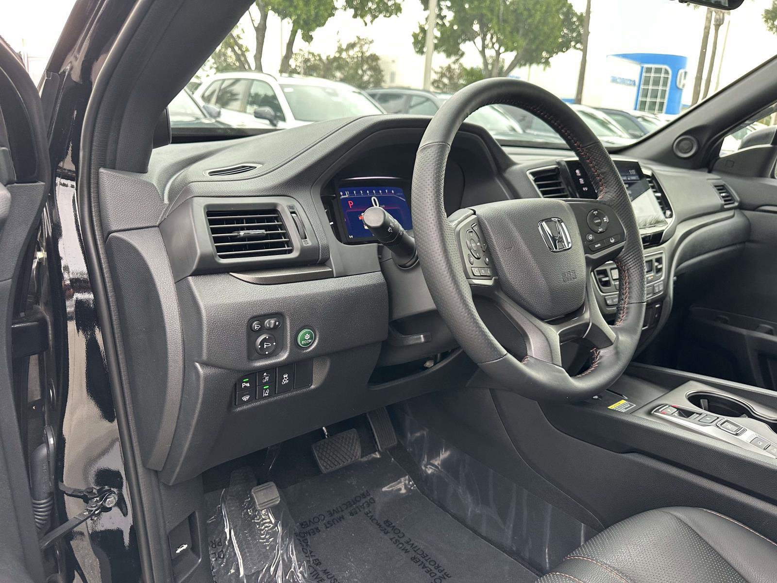2024 Honda Passport TrailSport photo 17