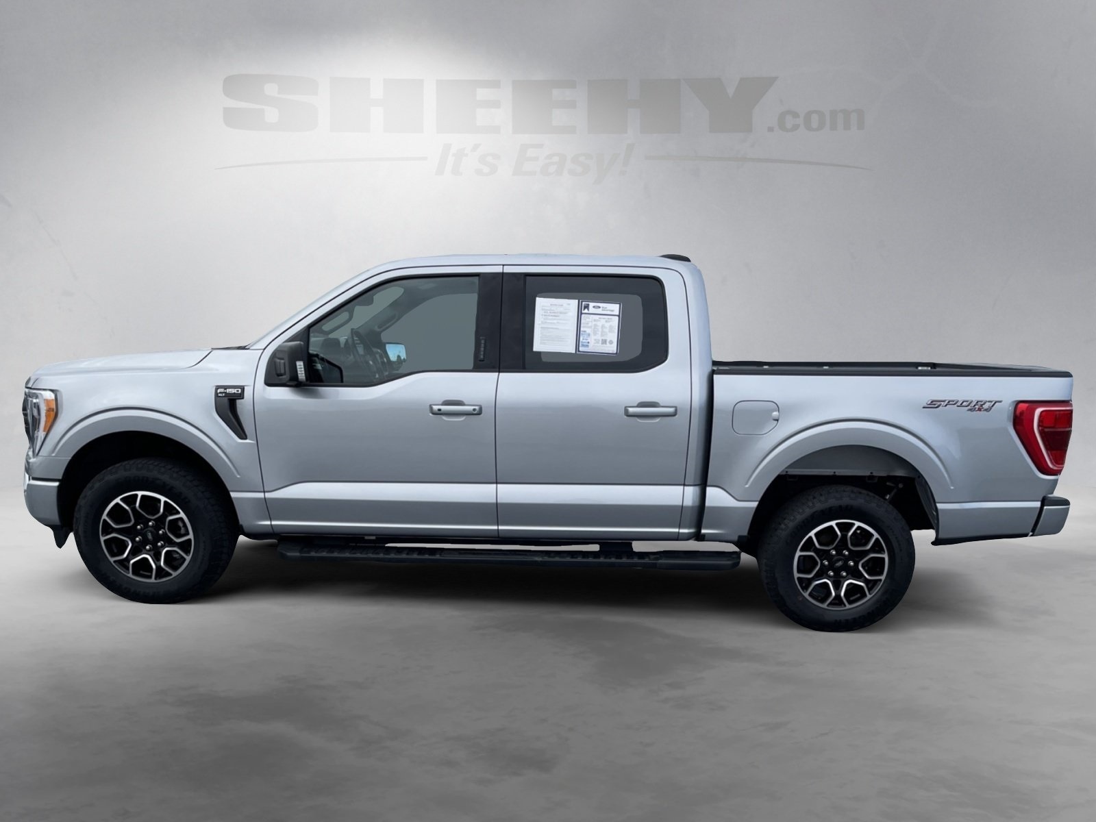2022 Ford F-150 XLT photo 13