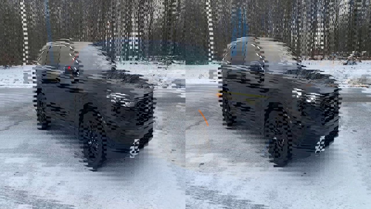 2023 Honda CR-V Hybrid Sport Touring photo 2