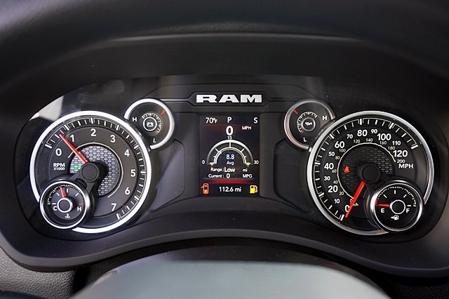 New 2024 Bright White Clear-Coat Exterior Paint RAM Tradesman image 38