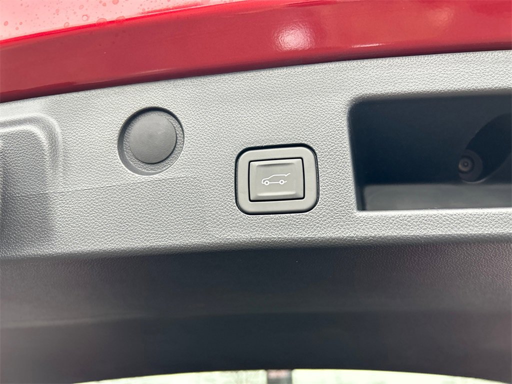 2026 GMC TERRAIN - Image 33