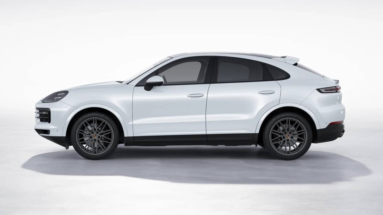 2026 Porsche Cayenne Coupe photo 2