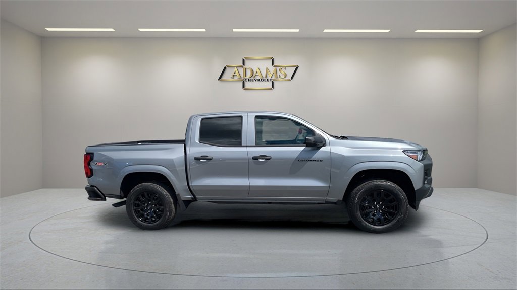2026 Chevrolet Colorado Work Truck photo 9