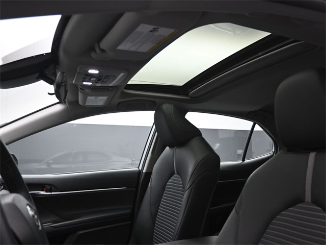 2021 TOYOTA CAMRY - Image 19