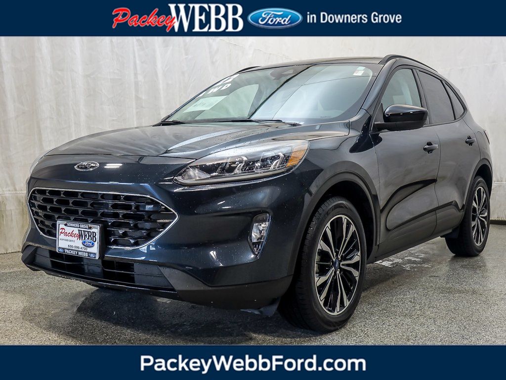 2022 Ford Escape SEL's photo