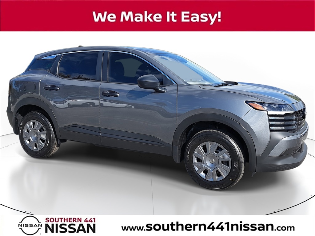 2026 Nissan KICKS S's photo