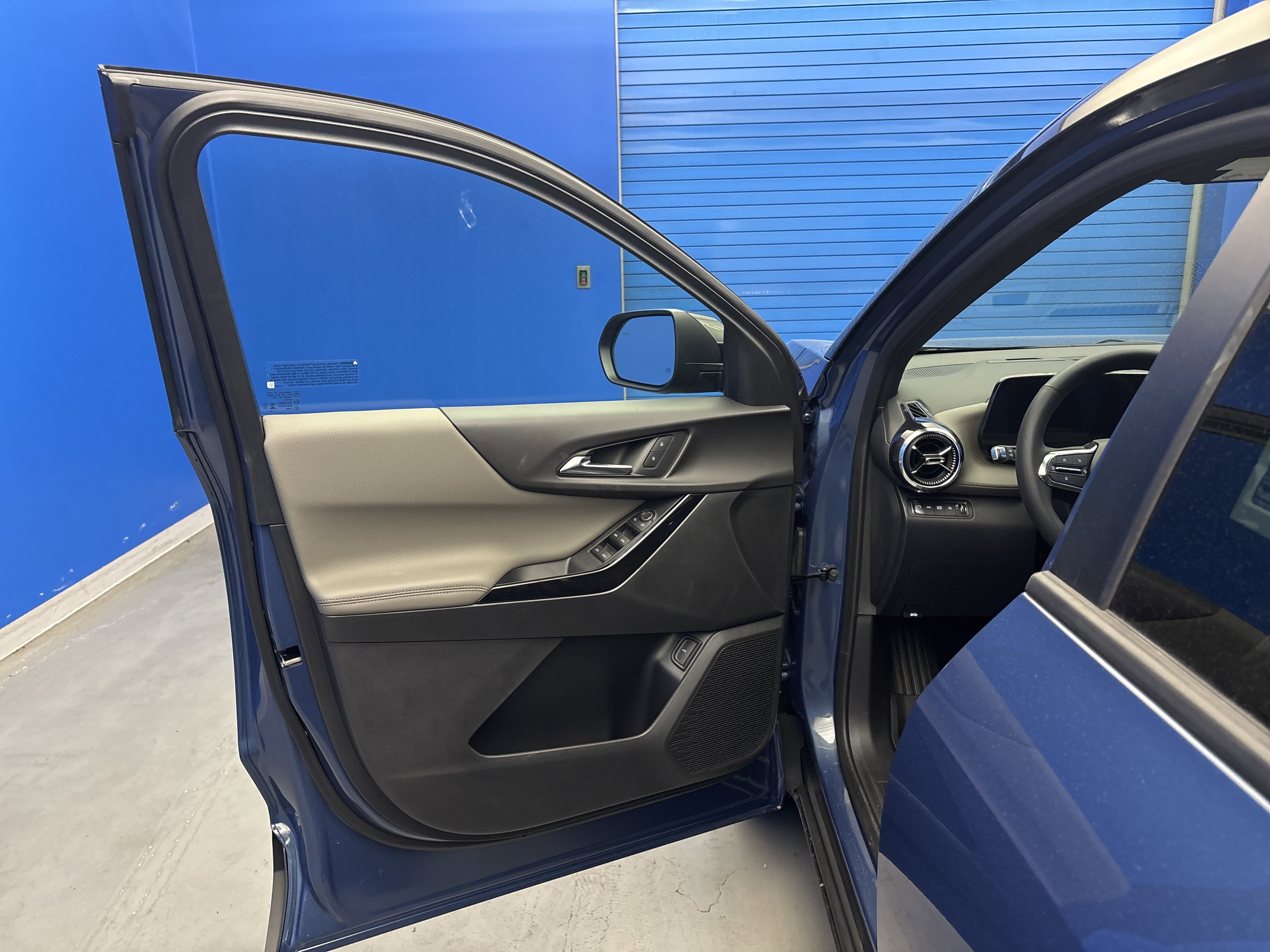 2026 Chevrolet Equinox LT photo 6