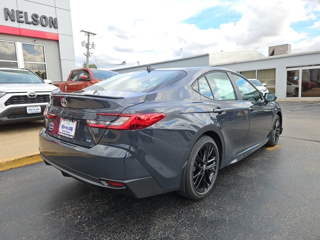 2026 Toyota Camry SE photo 12