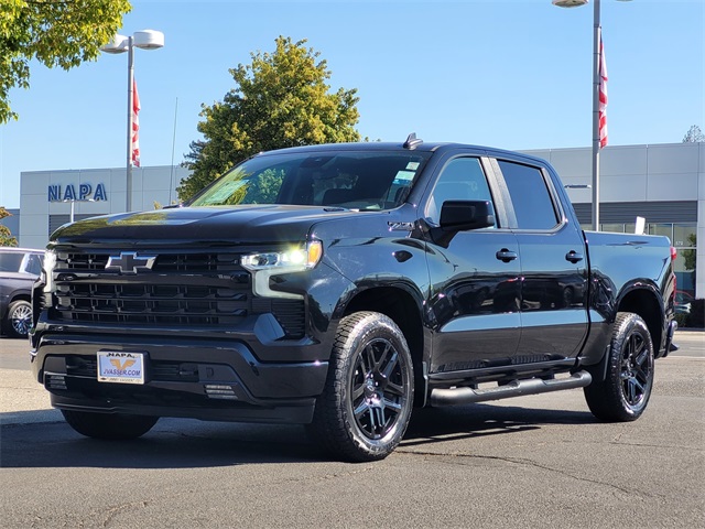 2023 Chevrolet Silverado 1500 RST photo 10