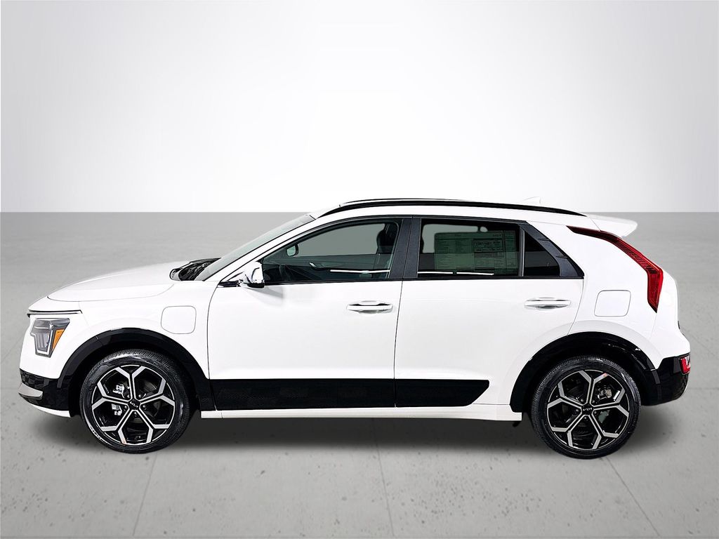 2025 Kia Niro Plug-In Hybrid SX Touring photo 8