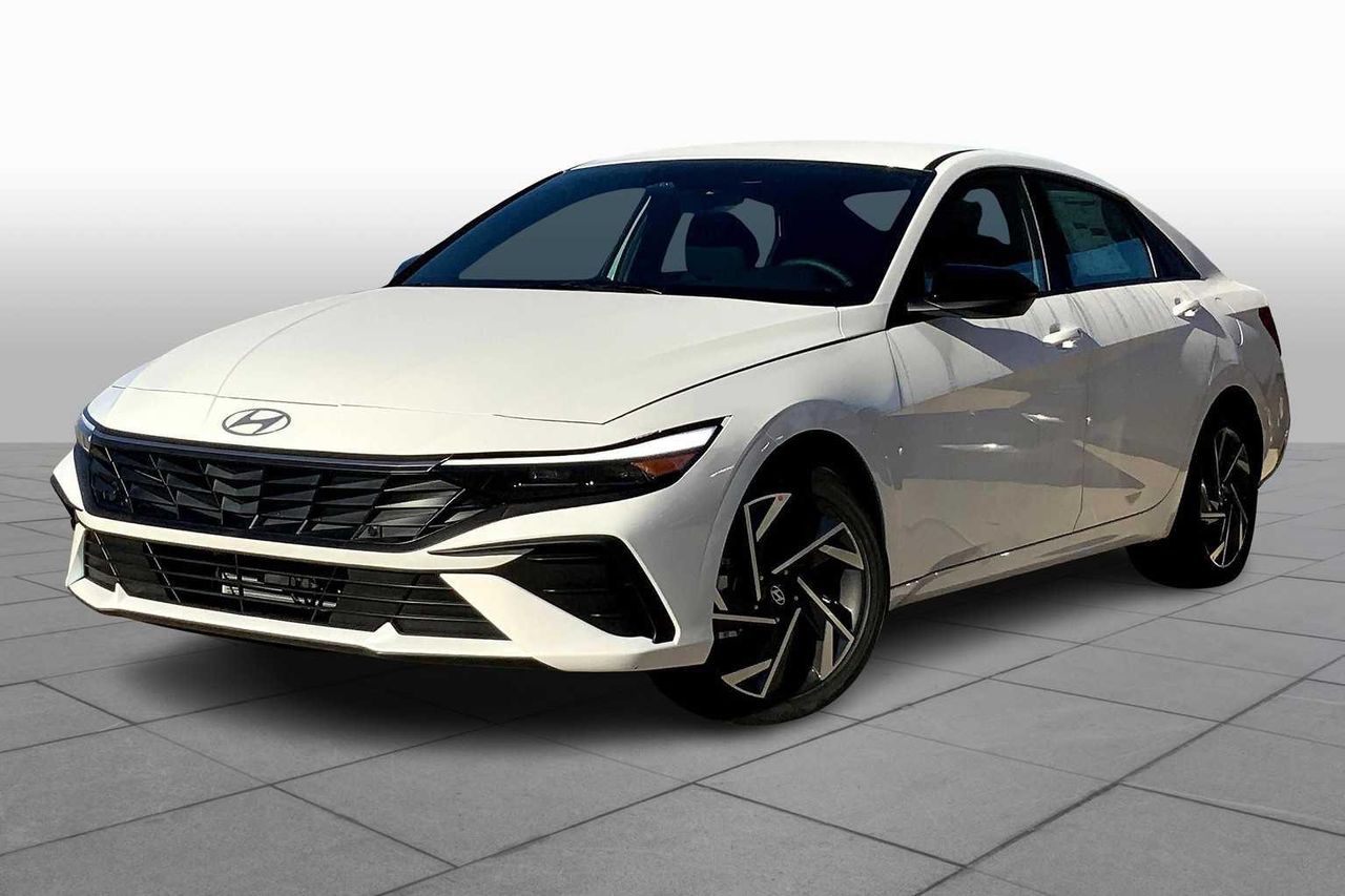2025 Hyundai Elantra Blue's photo