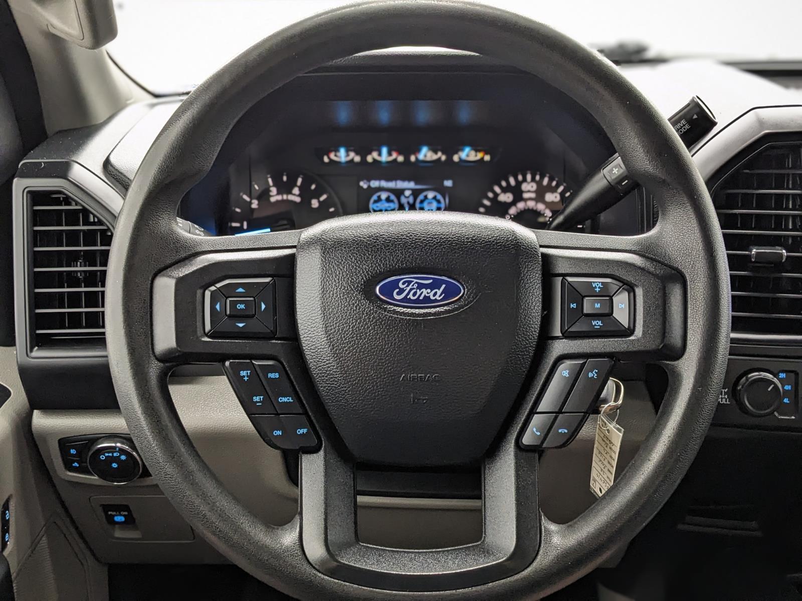 2020 Ford F-150 XL photo 17