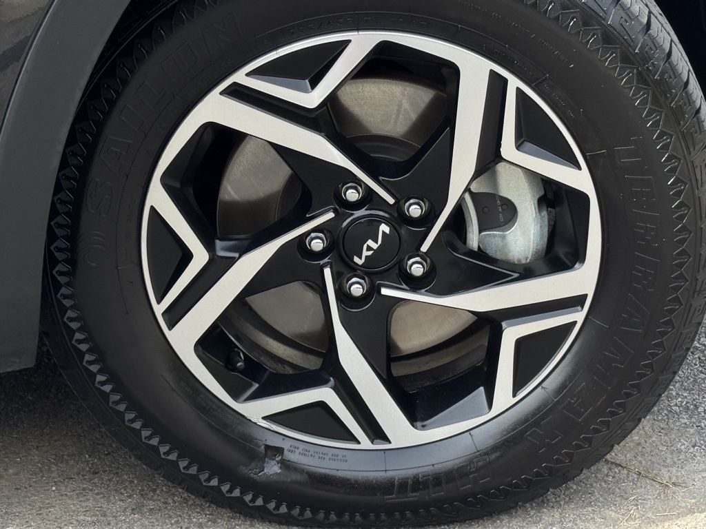 2023 Kia Sportage LX photo 10