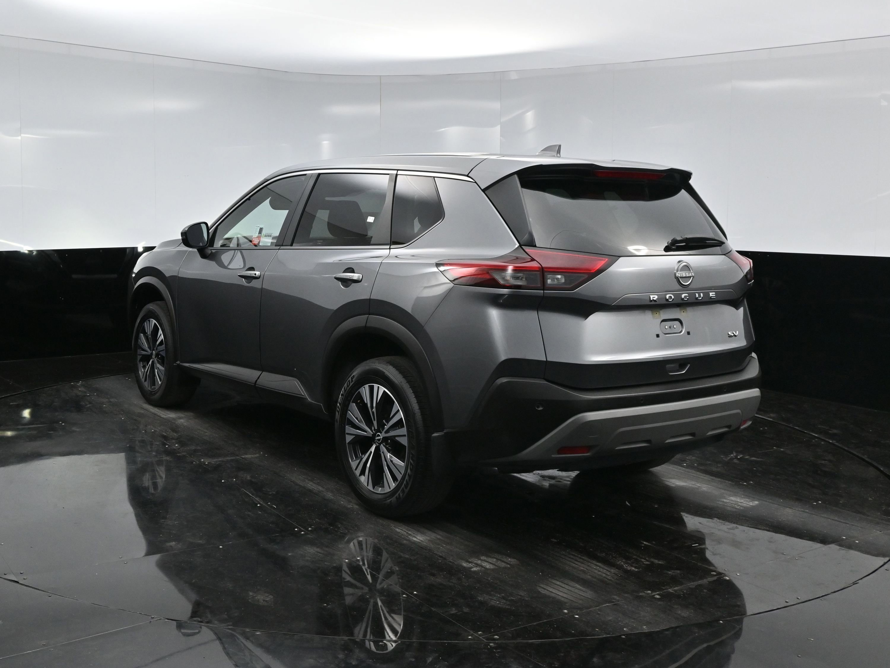 2023 Nissan Rogue SV photo 4