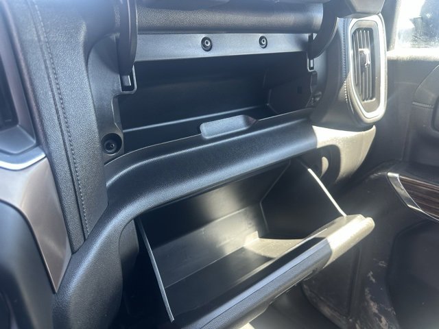 2022 Chevrolet Silverado 3500HD High Country photo 38