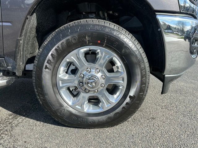 2025 Ram 2500 Big Horn photo 11
