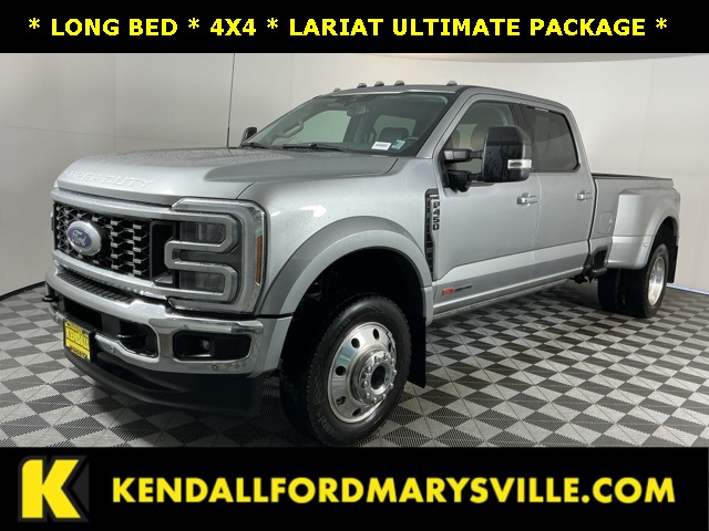2024 Ford F-450 Super Duty Lariat's photo