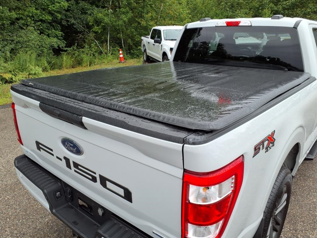 2023 Ford F-150 XL photo 3