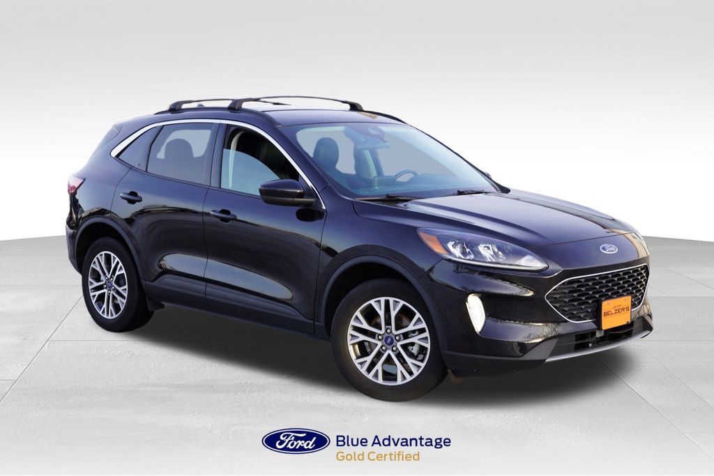 2022 Ford Escape SEL's photo