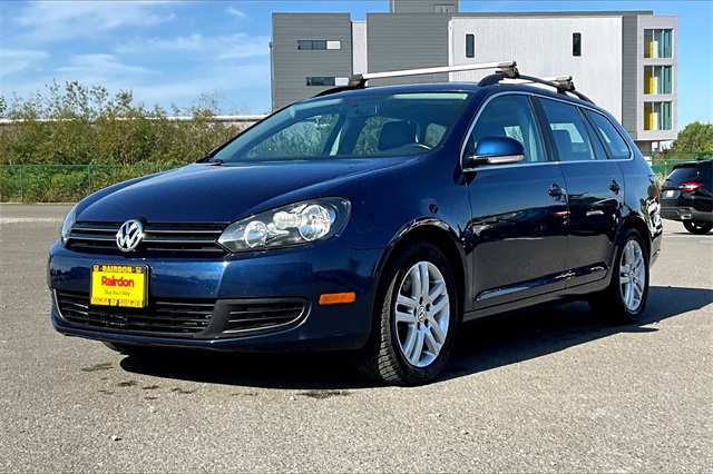 Used 2013 Volkswagen Jetta SportWagen TDI with VIN 3VWPL7AJ8DM673317 for sale in Sumner, WA