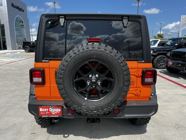 2025 Jeep Wrangler Willys photo 6