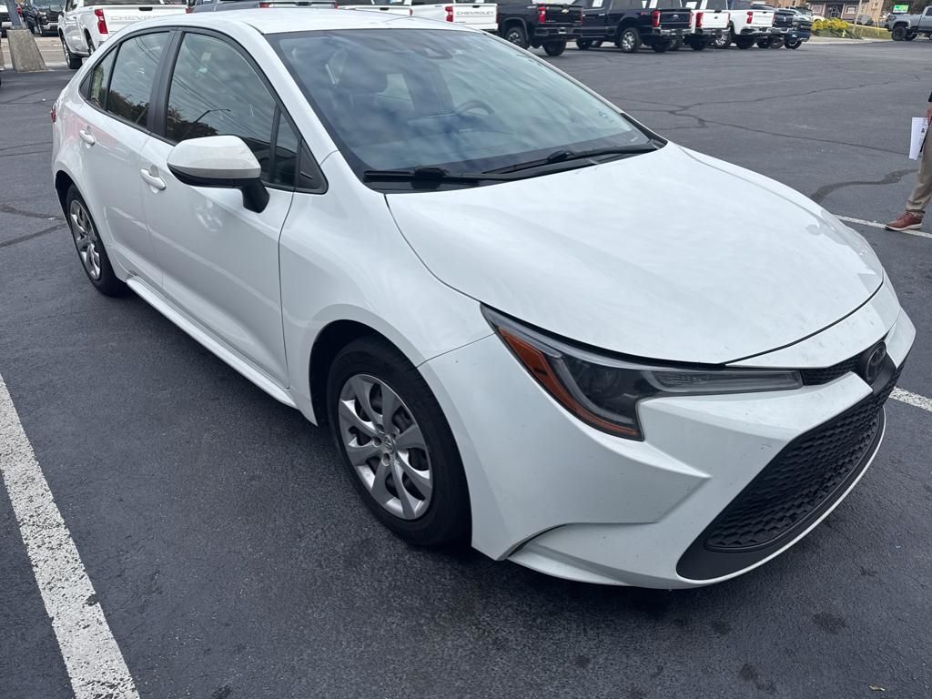 Used 2022 Toyota Corolla LE with VIN JTDEPMAE8N3001020 for sale in Northfield, Minnesota