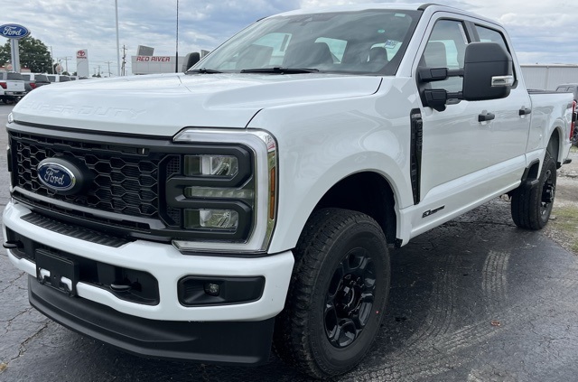 2025 Ford F-250 XL photo 3