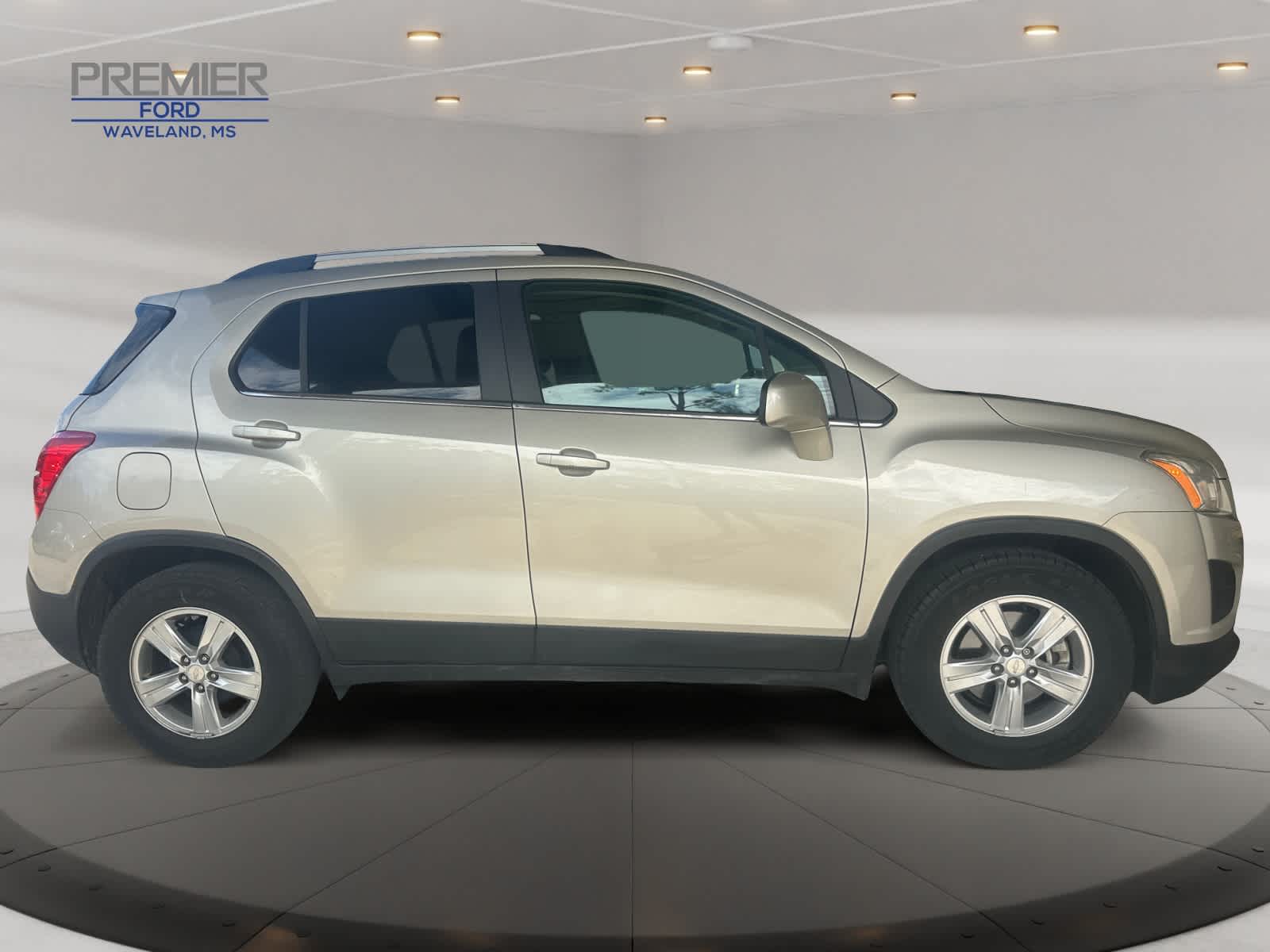 2016 Chevrolet Trax LT photo 6