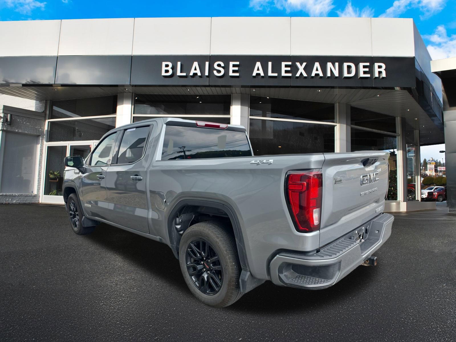 2024 Gmc Sierra 1500 Elevation photo 3