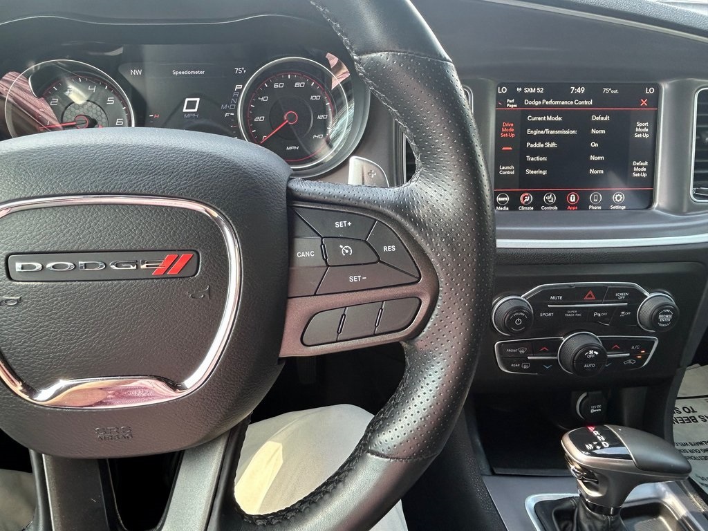 2021 Dodge Charger SXT photo 12