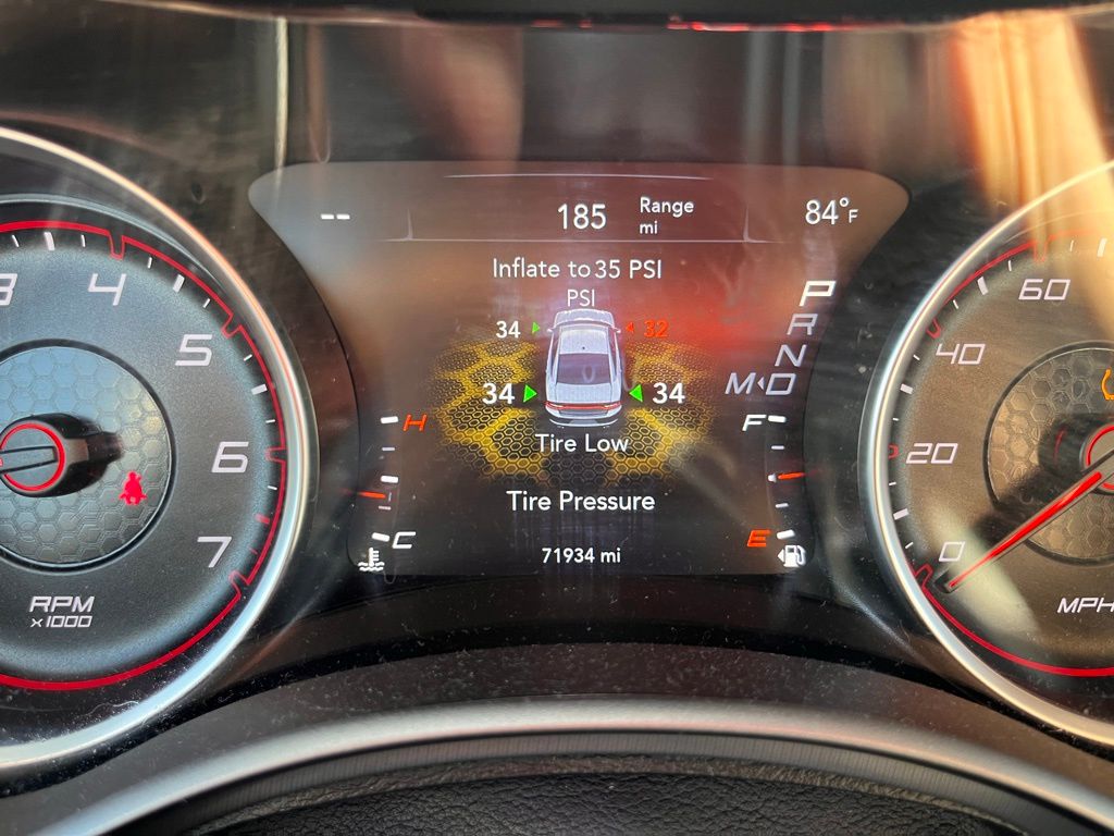 2020 Dodge Charger SXT photo 19