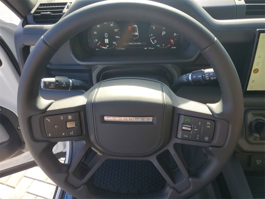 2024 Land Rover Defender 130 Outbound photo 3