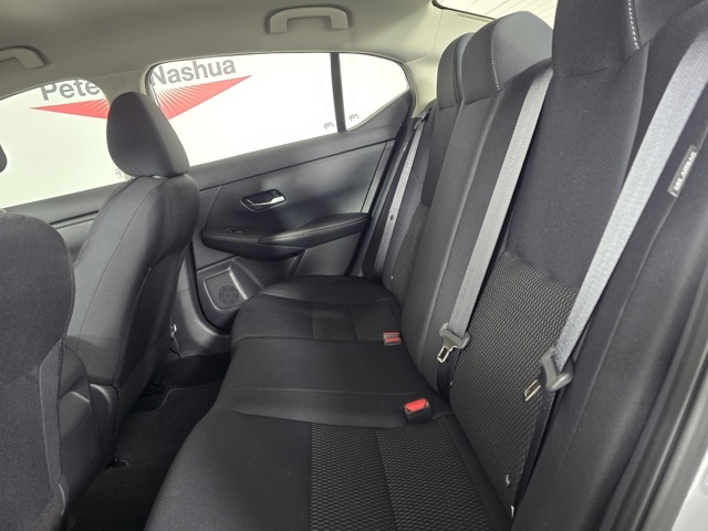 2022 Nissan Sentra S photo 4