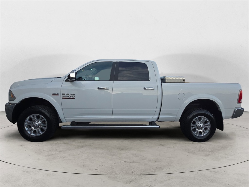 2018 Ram 3500 Laramie photo 2