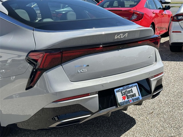 2025 Kia K5 GT-Line photo 10