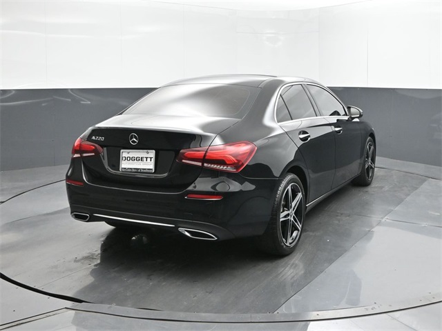 2022 Mercedes Benz A 220 photo 11