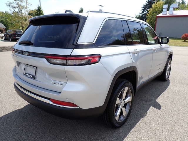 2022 Jeep Grand Cherokee Limited photo 6