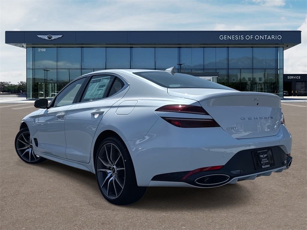 2026 Genesis G70 2.5T Prestige photo 2