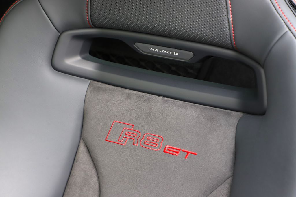 2023 Audi R8 5.2 photo 13