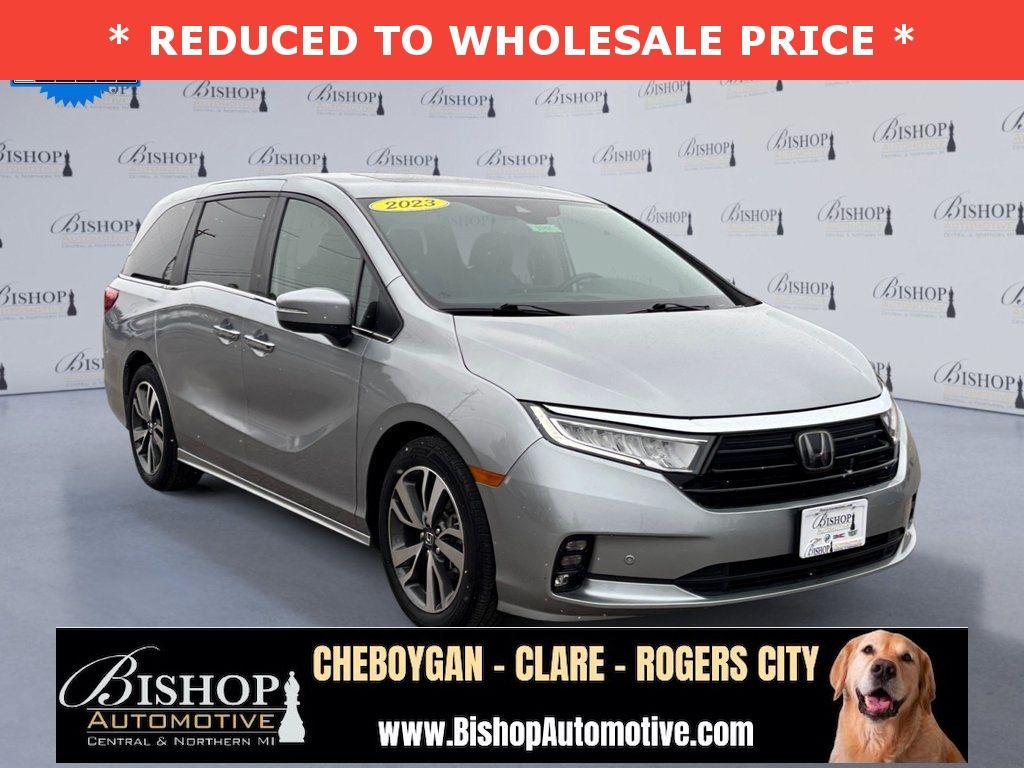 2023 Honda Odyssey Touring's photo