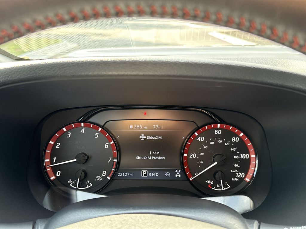 2024 Nissan Frontier PRO-4X photo 15