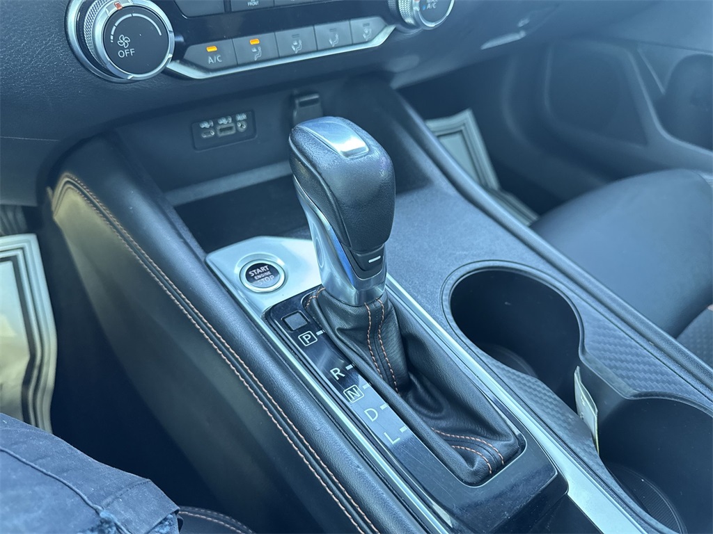 2020 Nissan Altima 2.5 SR photo 25