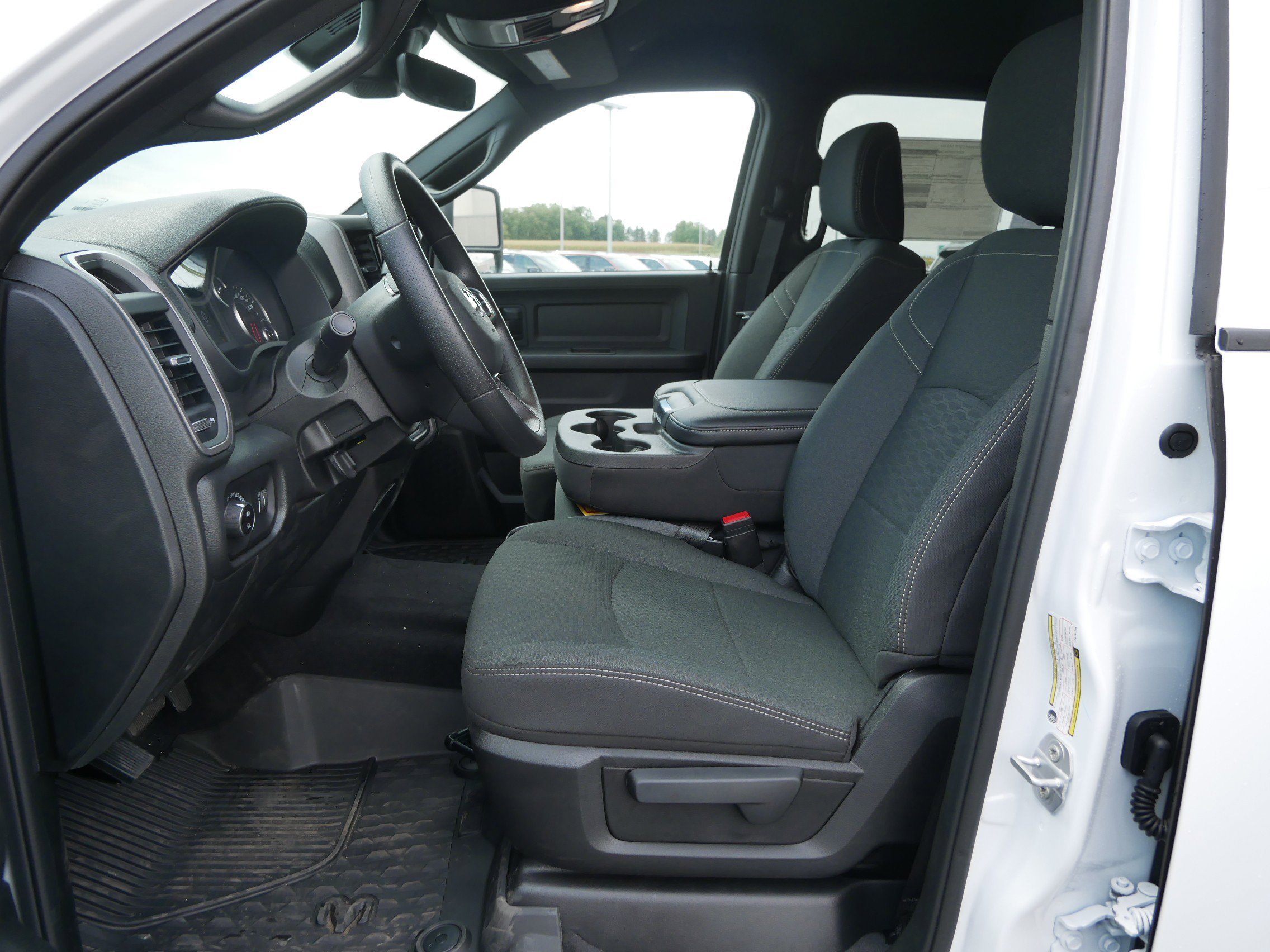 2026 Ram 3500 Tradesman photo 6